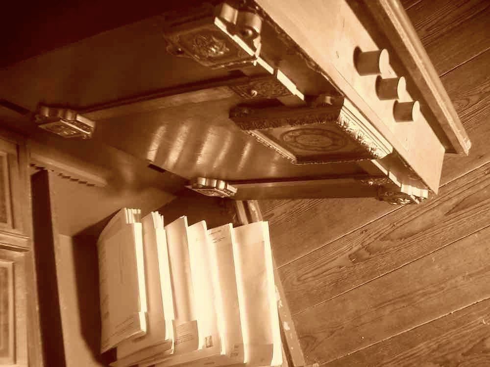 los aparatos alemanes 2k00 a 2k03 guardados en una caja fuerte